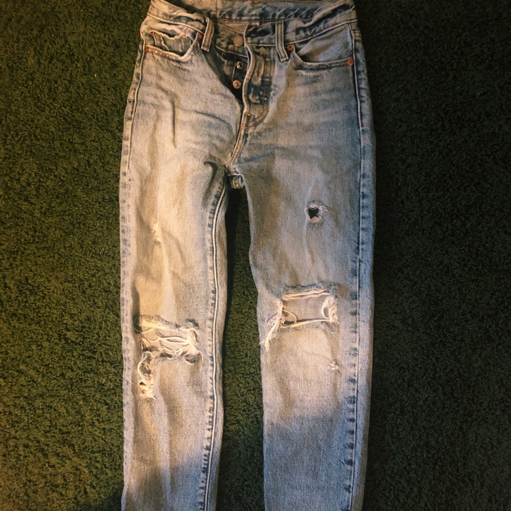 LEVIS wedgie jeans